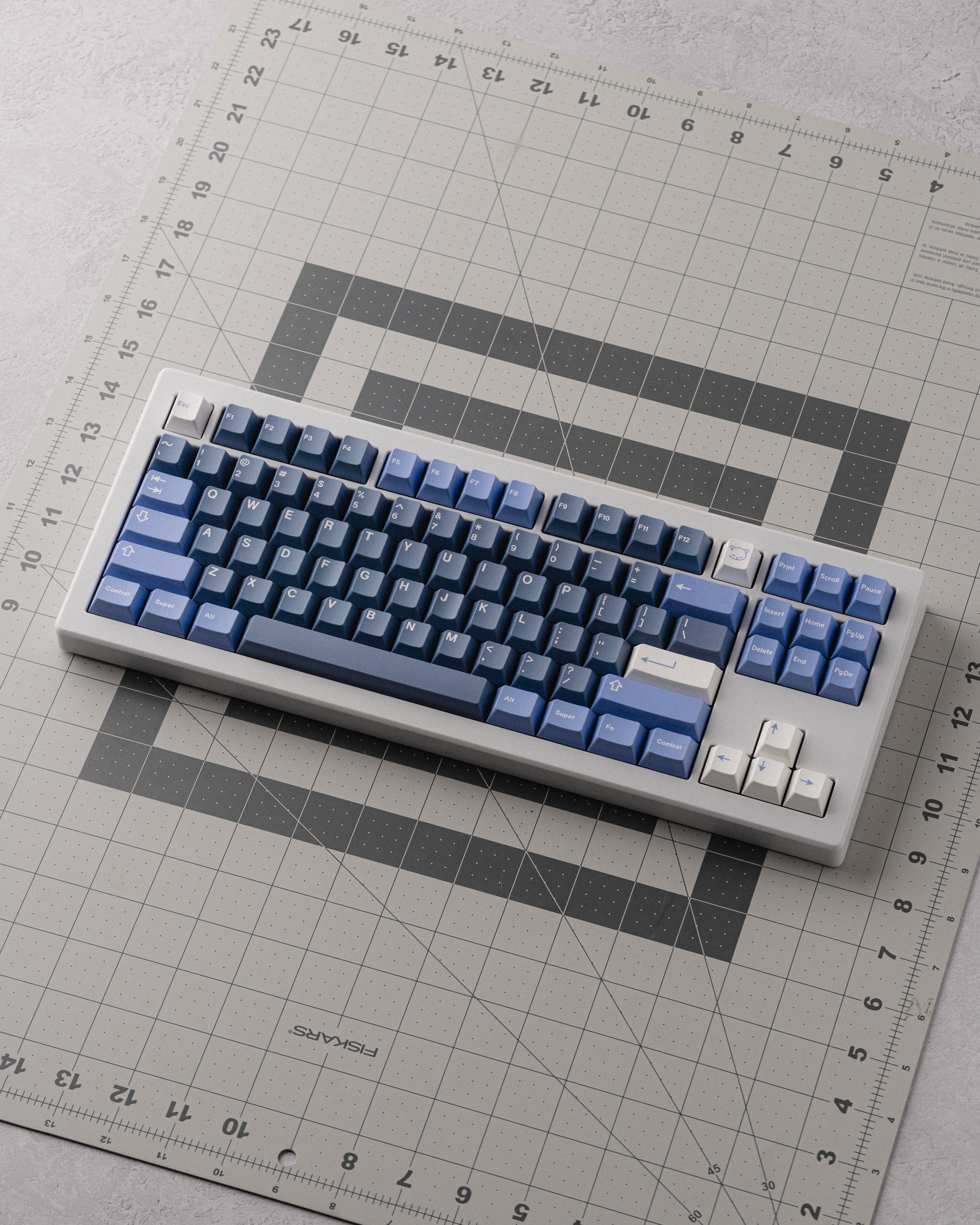 GMK Blurple (CYL) Bundle – Omnitype®