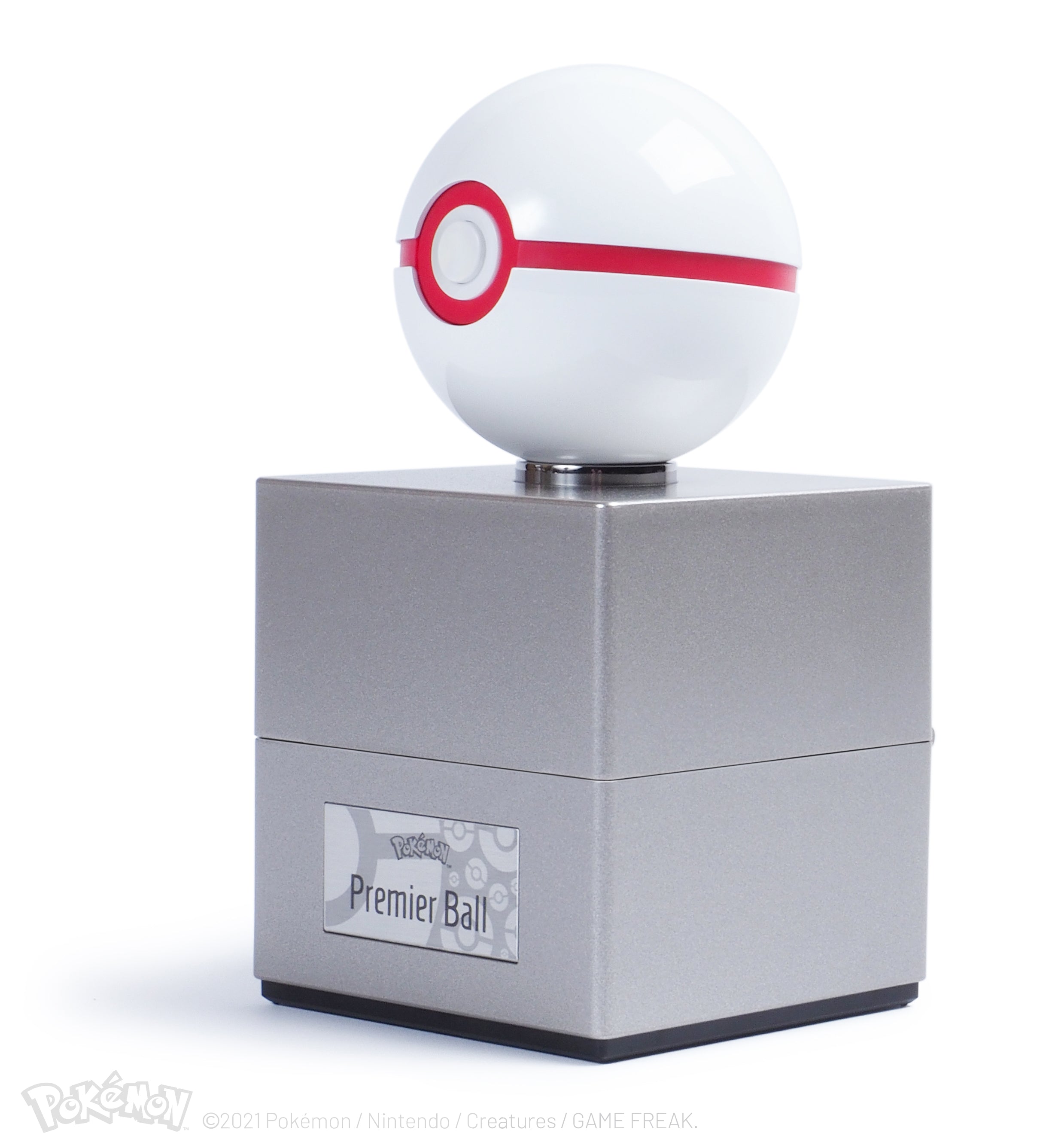 Pokemon Die Cast Premier Ball Replica