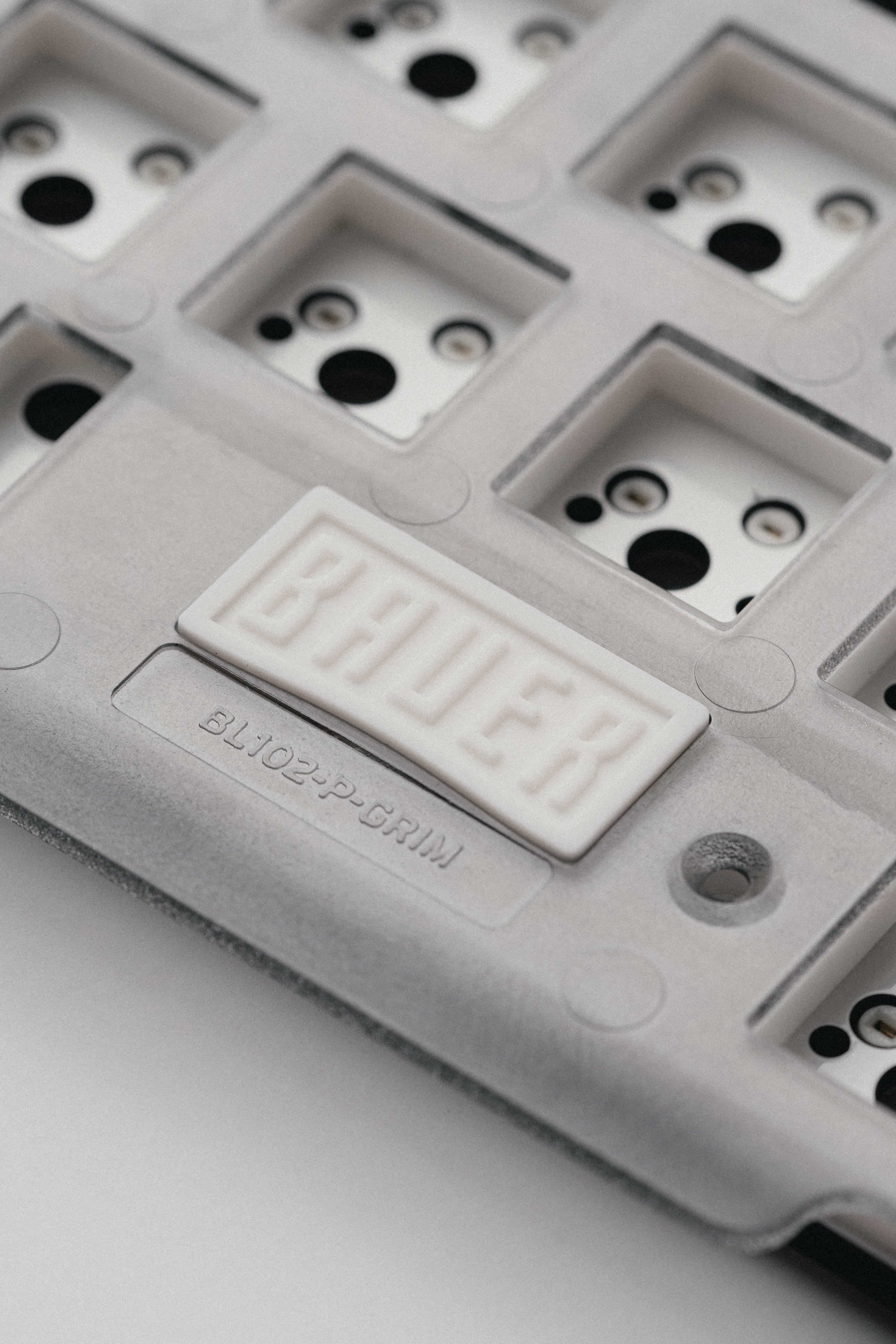 Bauer Router Plate Bauer Lite Plate Dampener – Omnitype®