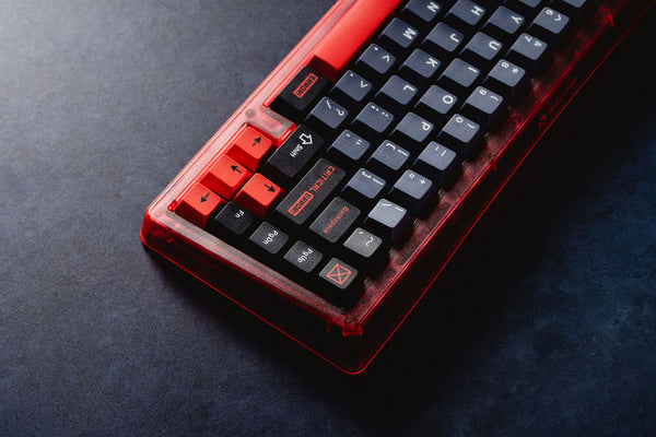 s*a様 Brutal V2 GMK Minimal V2 2構成 オークション Rouge_Grim_DracERR_TopCorner_g
