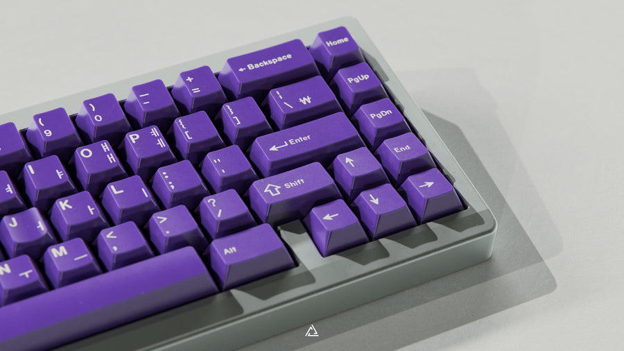 GMK Purple Night (CYL)